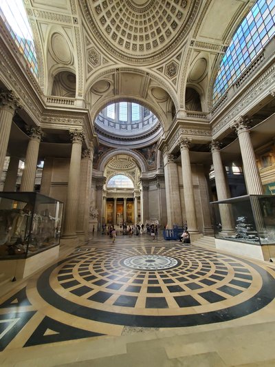 pantheon_inside