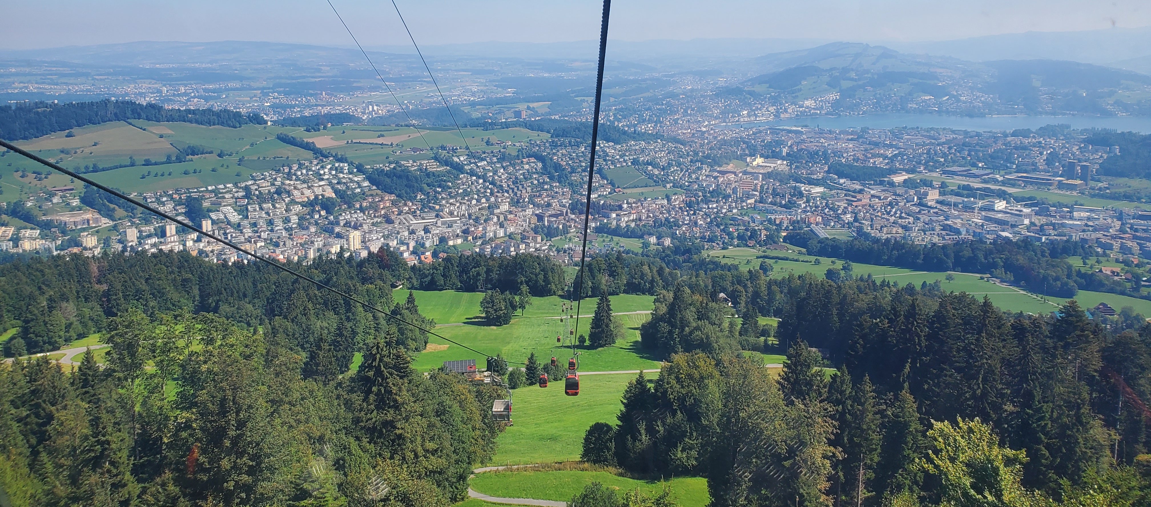 lucerne_pilatus_gondola_large